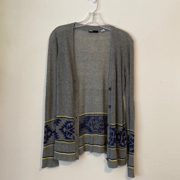 BDG Gray Button Up Cardigan With Tribal Pattern - Picture 6 of 6